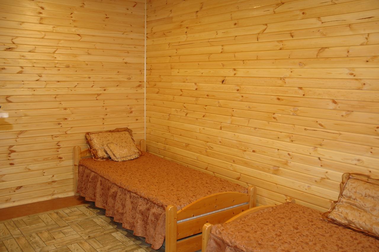 Turul Hotel Берегово Екстериор снимка